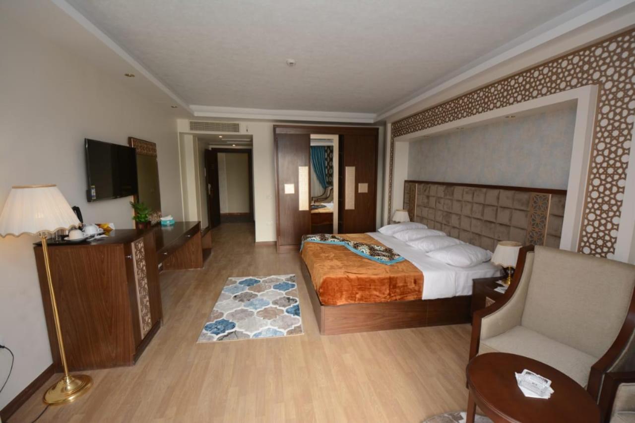 Nile Transport Hotel Cairo Exterior photo