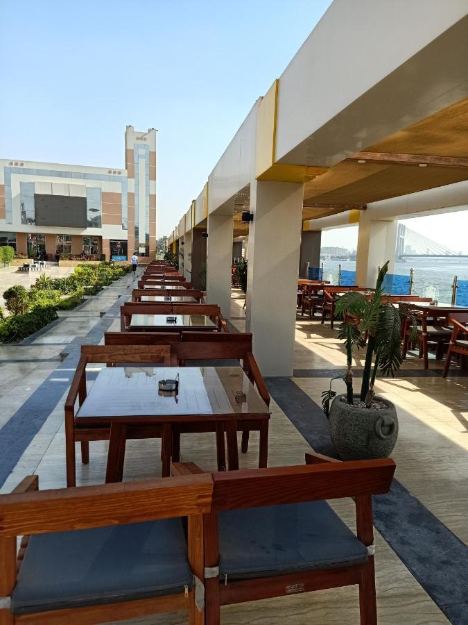 Nile Transport Hotel Cairo Exterior photo