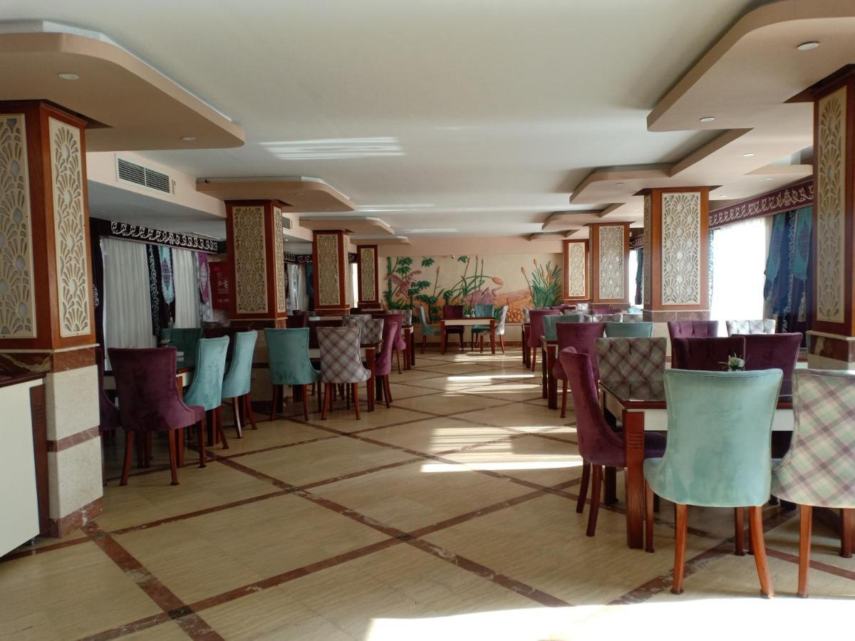 Nile Transport Hotel Cairo Exterior photo